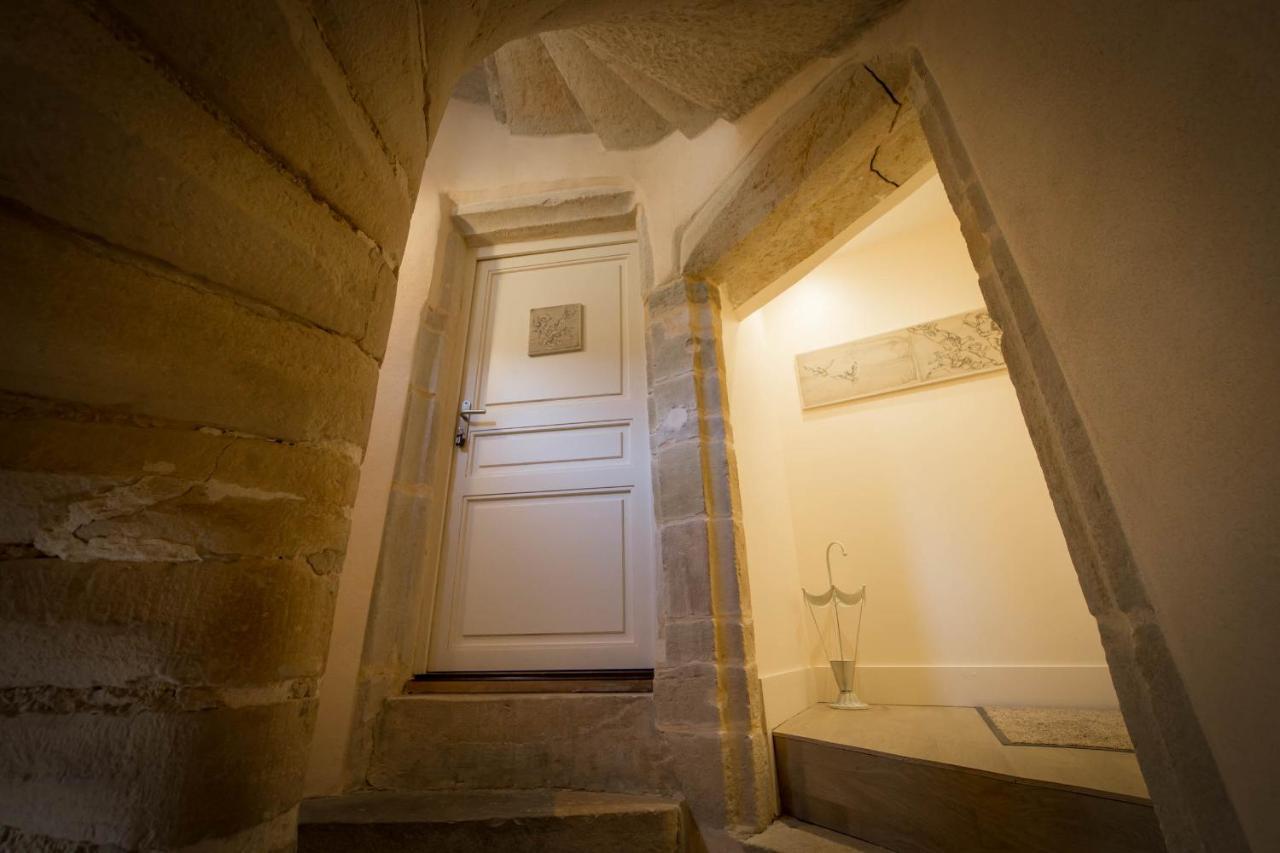 Le Cara - 4 Appartements Calmes Et Chics Au Coeur De Beaune Beaune  Esterno foto